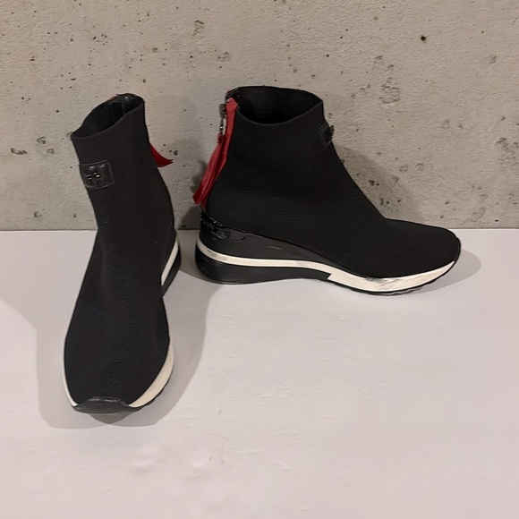 Renato Garini Black Wedge Sock-Like Sneakers W/Red Zipper Closure - Sz 39 Euro - Picture 3 of 12